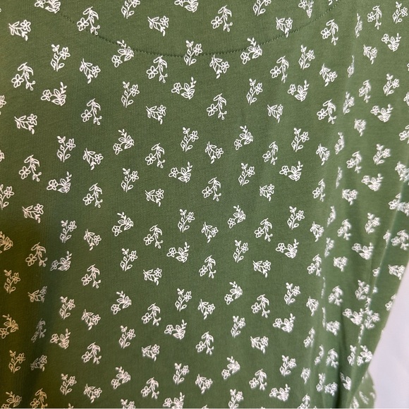 Green and White Floral Cotton Dress Pockets Vermont Country Store NWOT Large - Picture 9 of 12